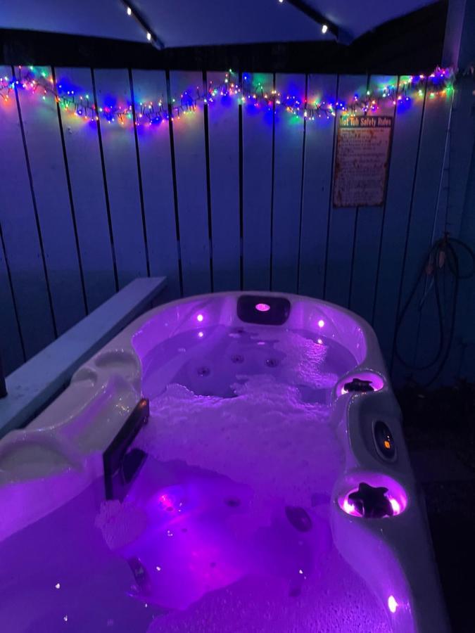 Bankhead Accommodation With Hot Tub Aberdeenshire Gamrie المظهر الخارجي الصورة