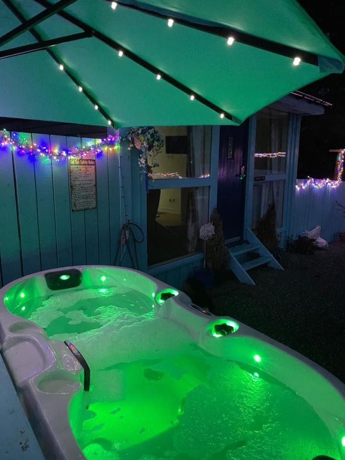 Bankhead Accommodation With Hot Tub Aberdeenshire Gamrie المظهر الخارجي الصورة