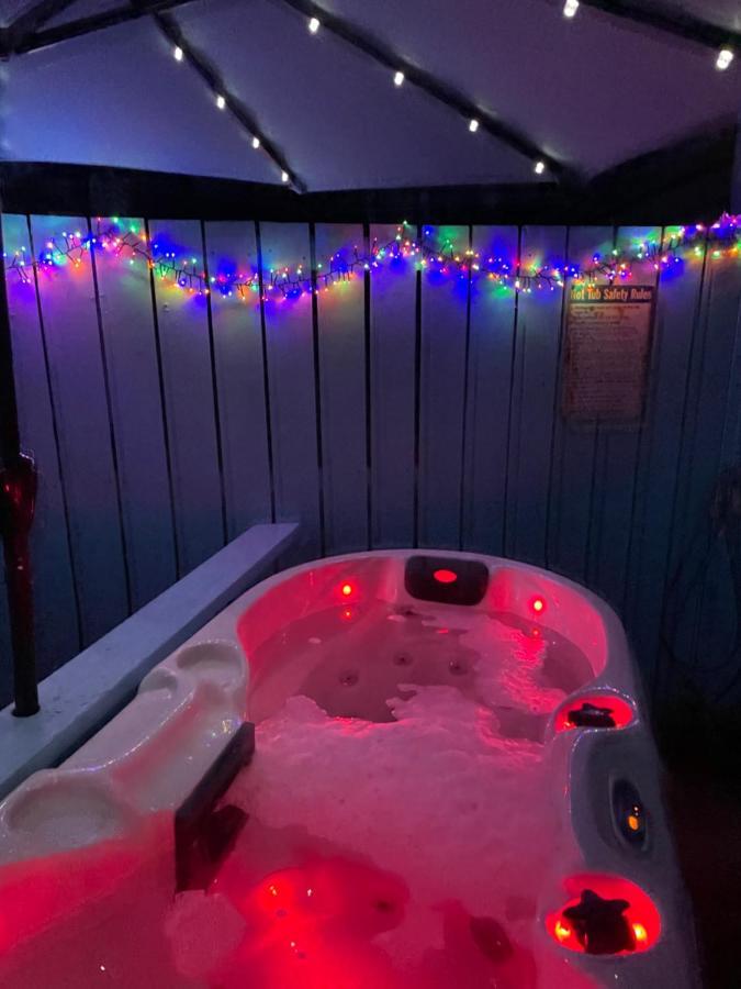 Bankhead Accommodation With Hot Tub Aberdeenshire Gamrie المظهر الخارجي الصورة