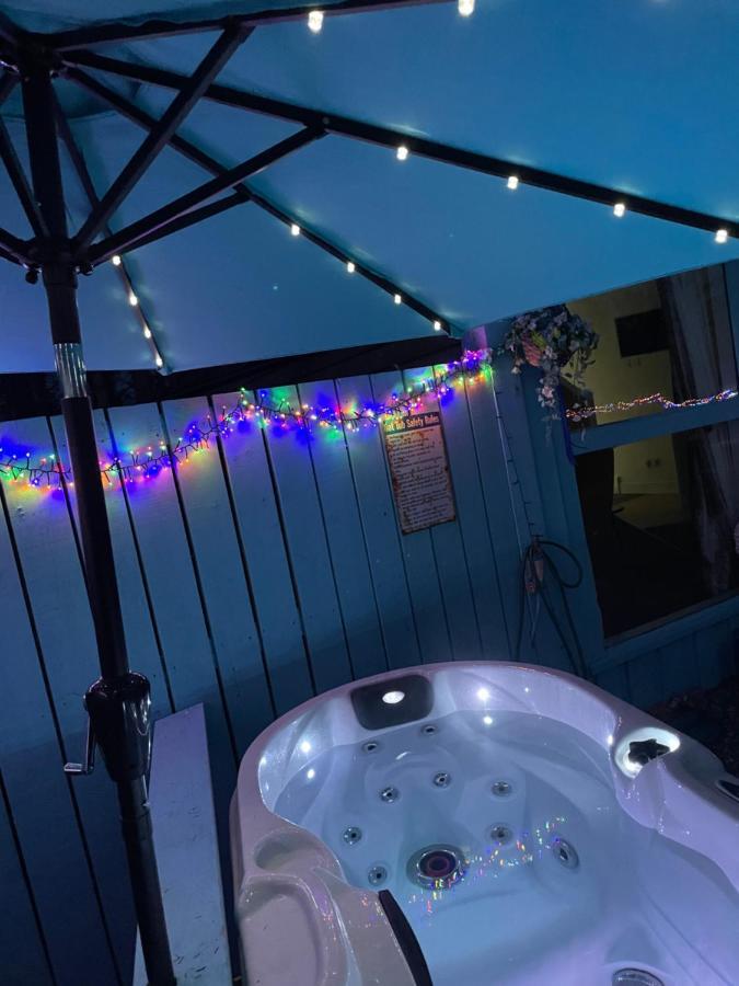 Bankhead Accommodation With Hot Tub Aberdeenshire Gamrie المظهر الخارجي الصورة