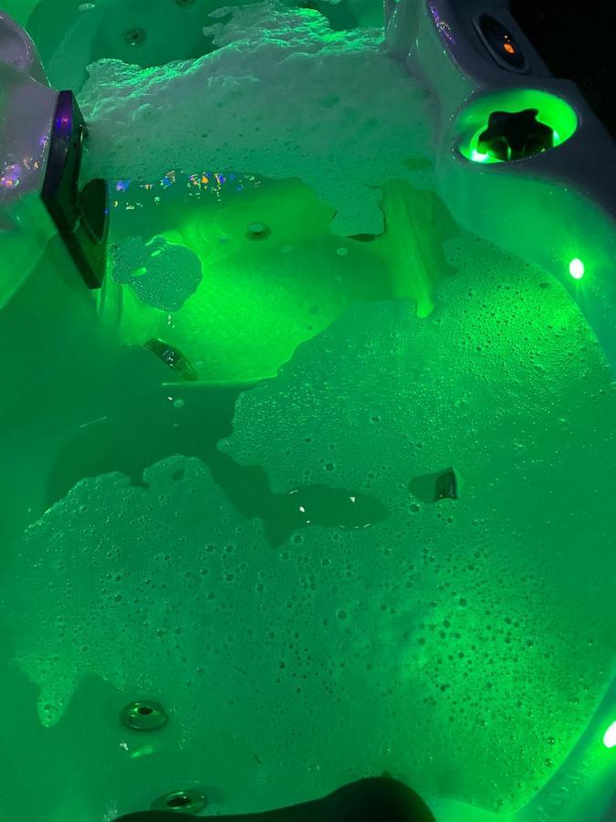 Bankhead Accommodation With Hot Tub Aberdeenshire Gamrie المظهر الخارجي الصورة
